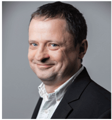 本屆峰會以 “你好，數(shù)字具身 (Hello, Digital Embodiment)” 為議題，直指下一代AI發(fā)展的核心——如何讓智能體更好地感知并與物理世界交互。屆時，Arm、西門子、SiPearl、Prophesee、芯原股份、思特威、英諾達等國內外半導體巨頭的掌門人與高管將罕見同臺，從芯片設計、視覺傳感、EDA工具到系統(tǒng)架構，共同勾勒千億增量市場的技術路線與商業(yè)藍圖。席位緊張，機遇不容錯過。