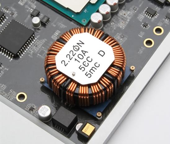 功率電感四重奏：從筆記本到光伏，解析能效升級的隱形推手